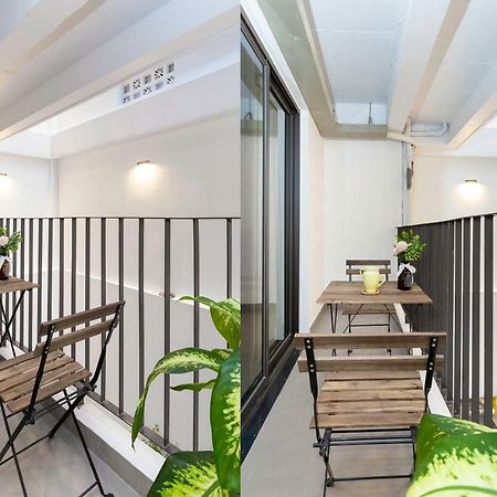Cozrum Homes - Premier Residence Ho Chi Minh City Exterior photo