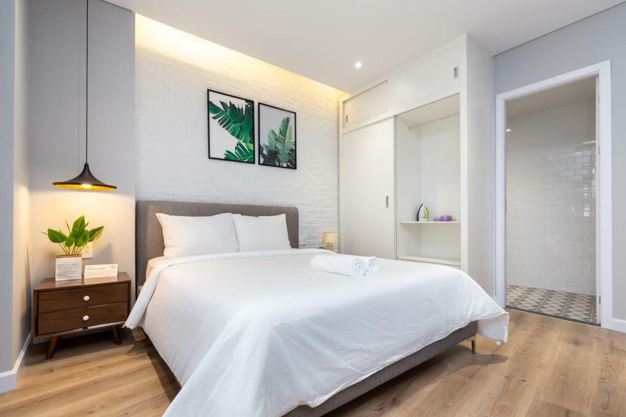 Cozrum Homes - Premier Residence Ho Chi Minh City Exterior photo