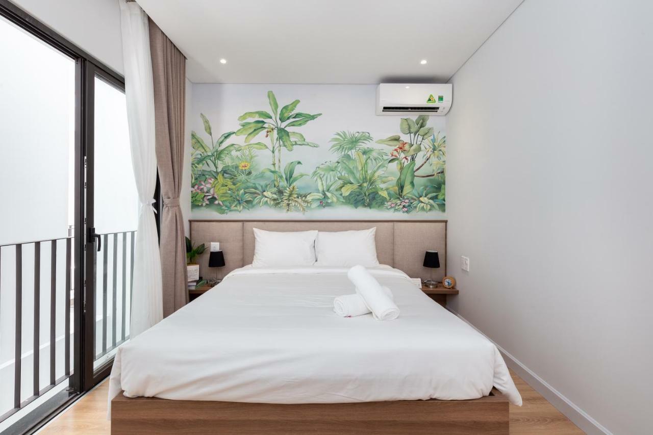 Cozrum Homes - Premier Residence Ho Chi Minh City Exterior photo