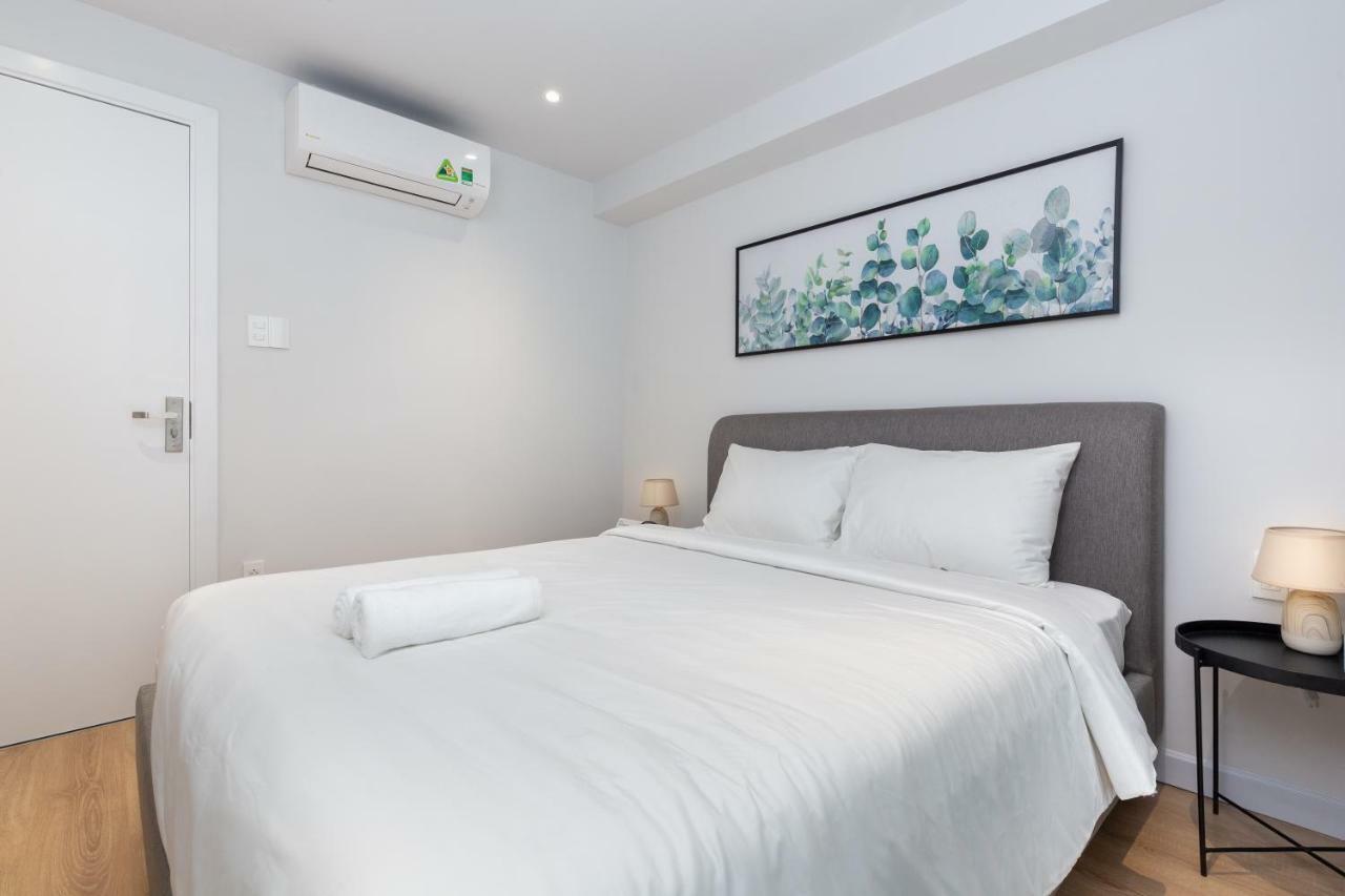 Cozrum Homes - Premier Residence Ho Chi Minh City Exterior photo